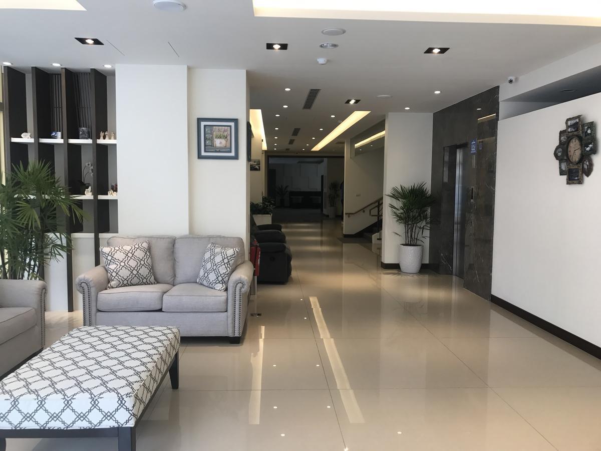 晨光飯店 Hotel Chiayi City Exterior photo